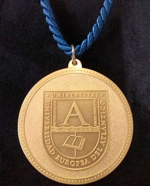 Insignies Pujol medalla